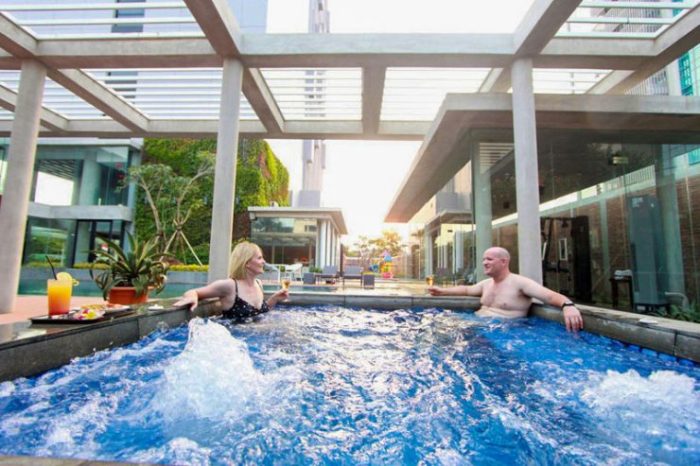Affordable Family Hotels In Jakarta With Breakfast Included