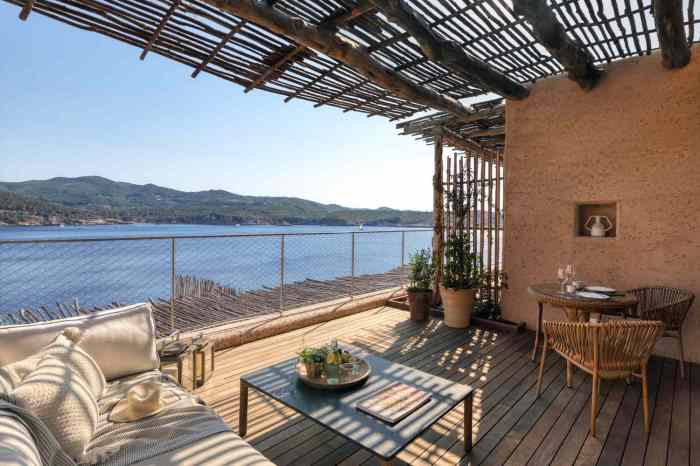 Best Honeymoon Hotels In Spain